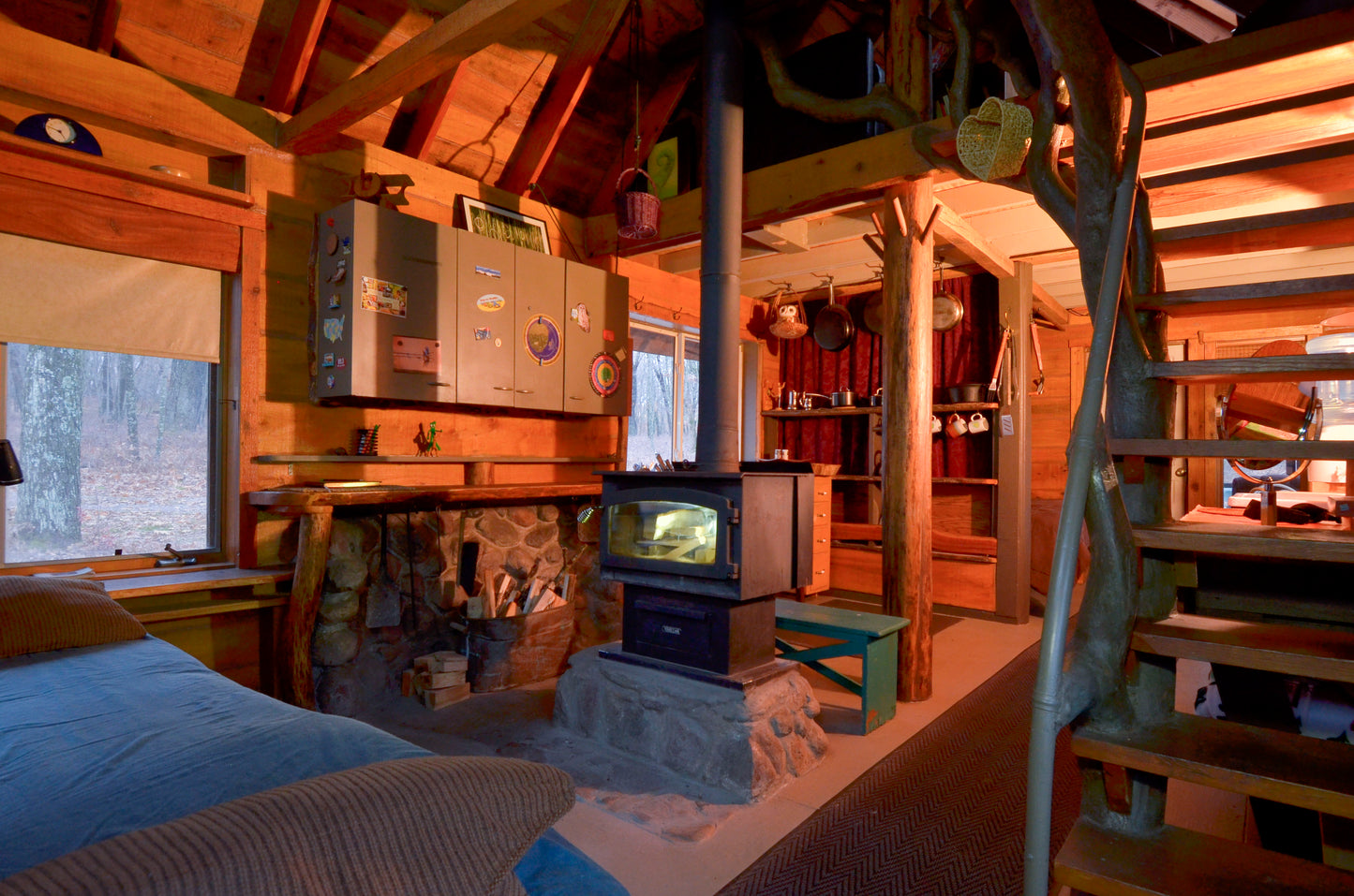 STAY: Fisher Cat Creek Forest Retreat